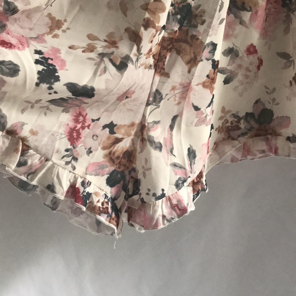 Romper - Picture 4 of 10